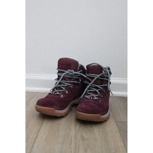 Columbia Newton Ridge Plus Waterproof Amped Hiking Boots Purple Womens 8.5 NWOT